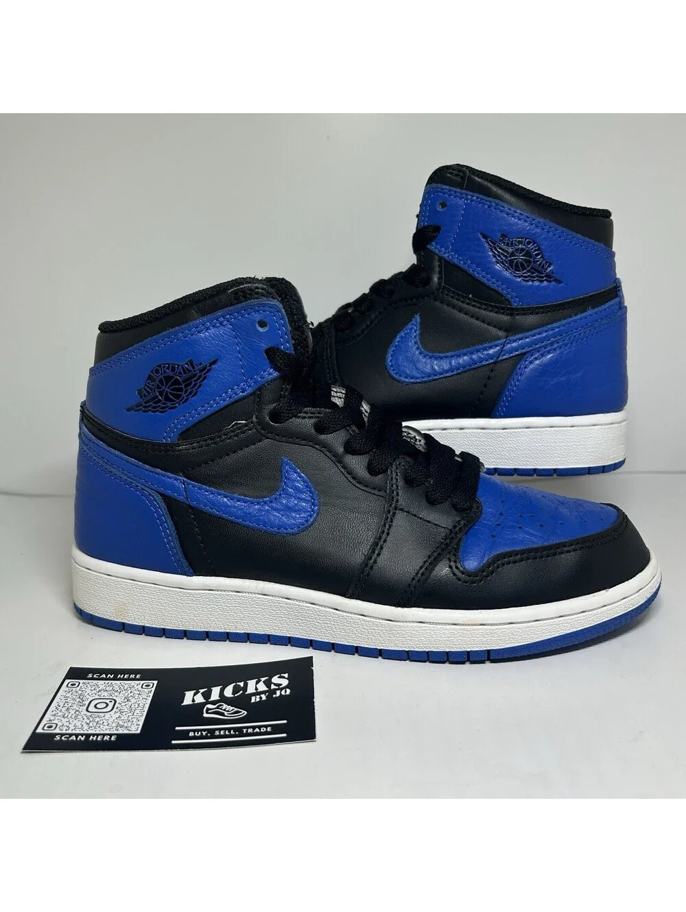 Air Jordan 1 Retro Royal 2017 GS - Size 4Y - (575441-007)